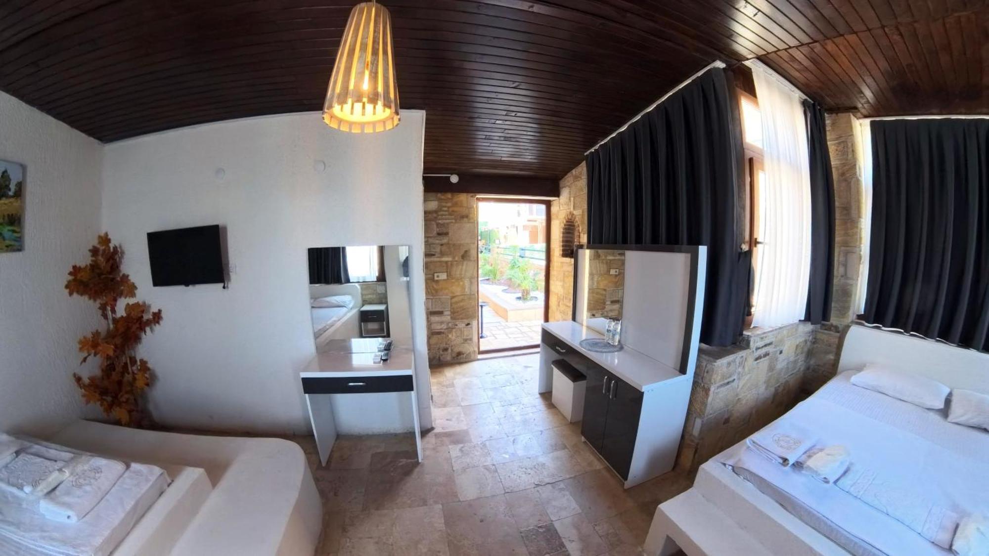 Stone House Butik Hotel