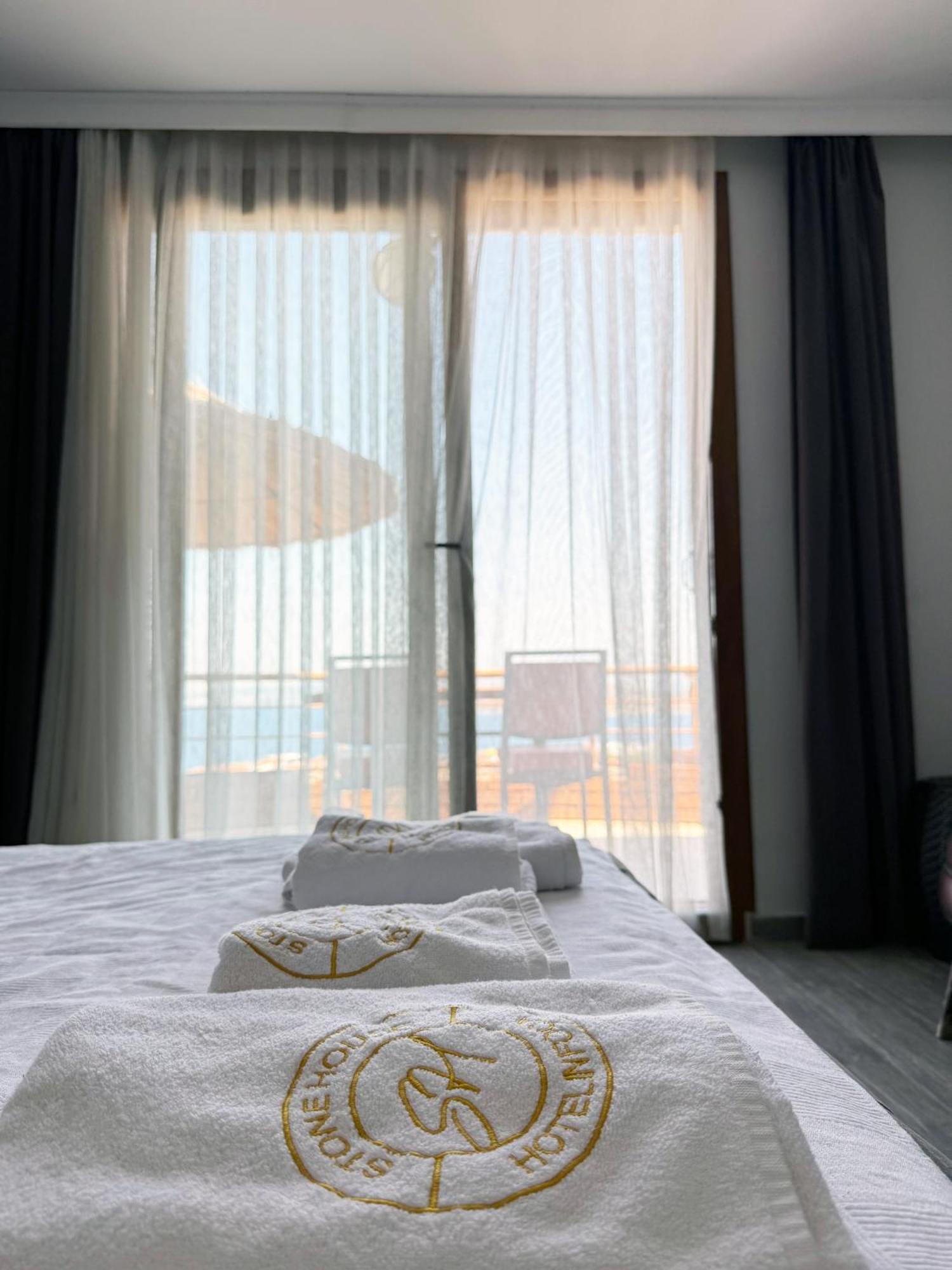 Hotel Stone House Butik *